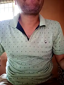 Snapshot of daddy_indian chatting on 8, 10, 2025 daddy indian online show from 8, 10, 2025