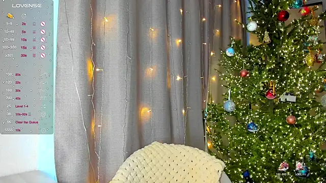 Maya Willis online show from 31, 12, 2024