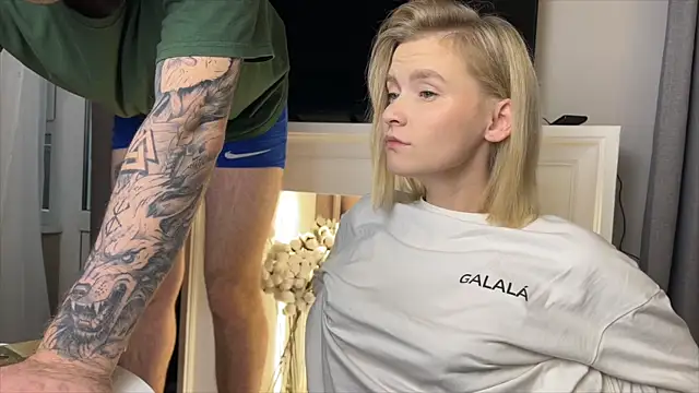 Adelovenick online show from 26, 11, 2025