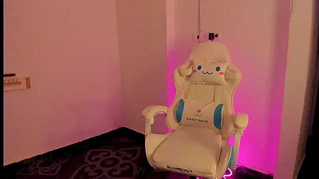 Snapshot of meganthompsonn22 chatting on 17, 9, 2025 meganthompsonn22 online show from 17, 9, 2025