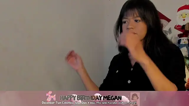 meganthompsonn22 online show from 4, 12, 2025