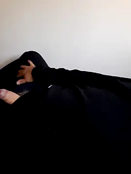 bluangelo online show from 12, 1, 2025