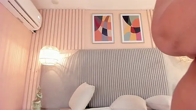 samyriverss online show from 8, 11, 2025