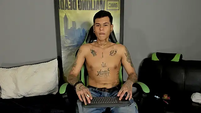 Snapshot of jamesinked_ chatting on 22, 3, 2025 jamesinked online show from 22, 3, 2025