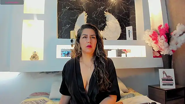 Cinthya mjs online show from 25, 9, 2025