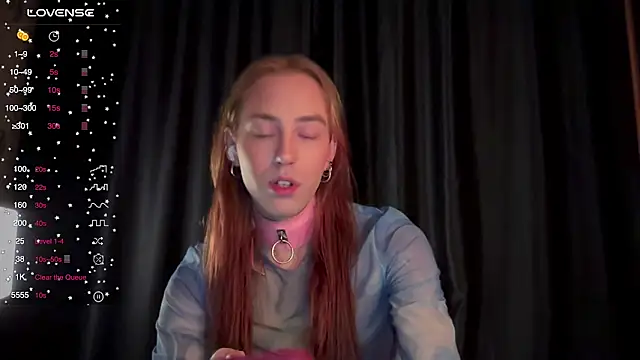 Avril Pearly  online show from 5, 11, 2025