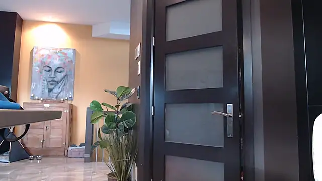 Toy-Daddy online show from 4, 11, 2025