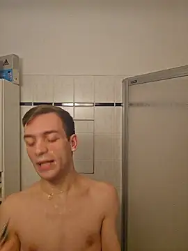 Snapshot of nickdtr chatting on 15, 10, 2025 nickdtr online show from 15, 10, 2025