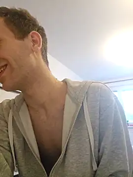 Snapshot of nickdtr chatting on 17, 10, 2025 nickdtr online show from 17, 10, 2025