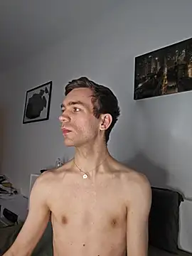 Snapshot of nickdtr chatting on 28, 10, 2025 nickdtr online show from 28, 10, 2025