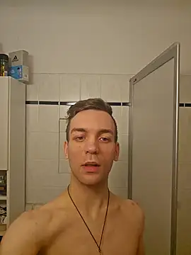 Snapshot of nickdtr chatting on 19, 12, 2025 nickdtr online show from 19, 12, 2025