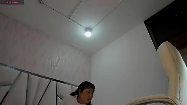 Victoriaa millers online show from 14, 1, 2026