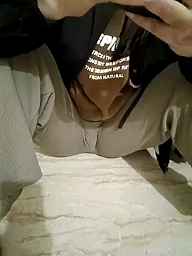 Snapshot of Fuckmehard2xx chatting on 10, 1, 2025 Fuckmehard2xx online show from 10, 1, 2025