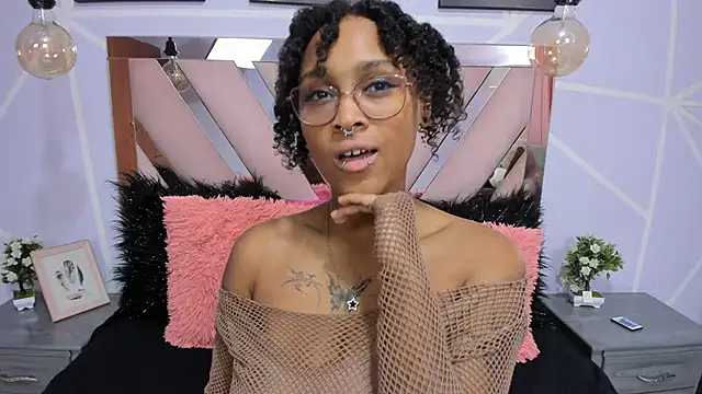 Elith noa online show from 7, 2, 2025