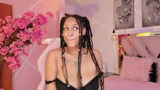 Elith noa online show from 4, 10, 2025