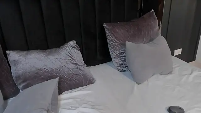 Snapshot of ellen_gracee chatting on 14, 6, 2026 ellen gracee online show from 14, 6, 2026