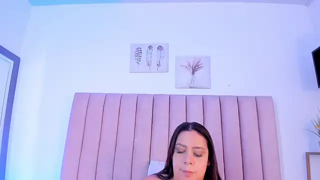 Snapshot of mariaa_fernanda chatting on 7, 5, 2026 mariaa fernanda online show from 7, 5, 2026