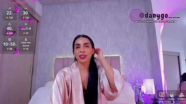 Snapshot of ZarianaEvanz chatting on 15, 3, 2025 ZarianaEvanz online show from 15, 3, 2025