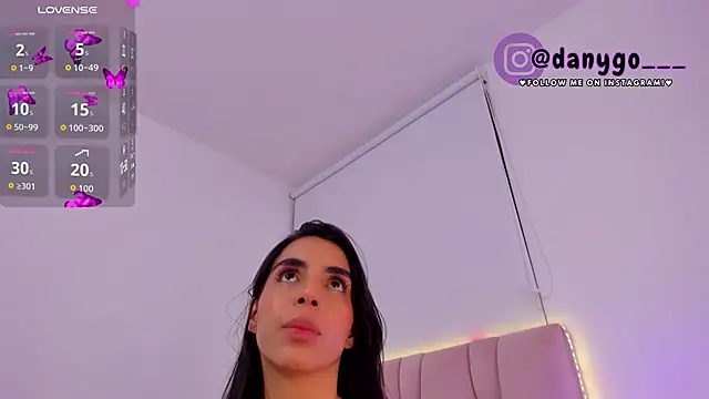 Snapshot of ZarianaEvanz chatting on 30, 9, 2025 ZarianaEvanz online show from 30, 9, 2025