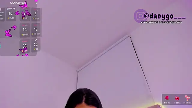 Snapshot of ZarianaEvanz chatting on 22, 10, 2025 ZarianaEvanz online show from 22, 10, 2025