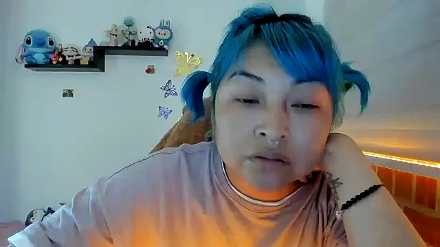 Shaddycute  online show from 30, 11, 2025