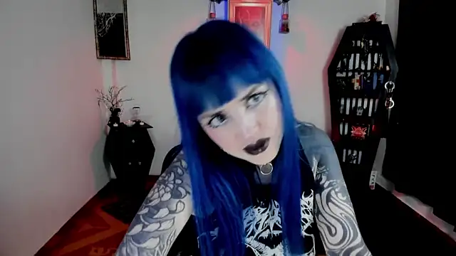 Snapshot of DimmuandDarkness chatting on 4, 7, 2026 DimmuandDarkness online show from 4, 7, 2026