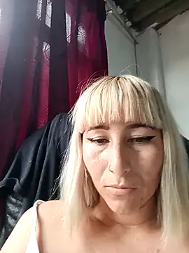 Snapshot of florecita9 chatting on 18, 12, 2024 florecita9 online show from 18, 12, 2024