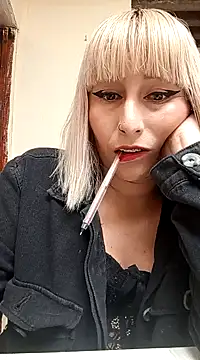 Snapshot of florecita9 chatting on 23, 12, 2024 florecita9 online show from 23, 12, 2024