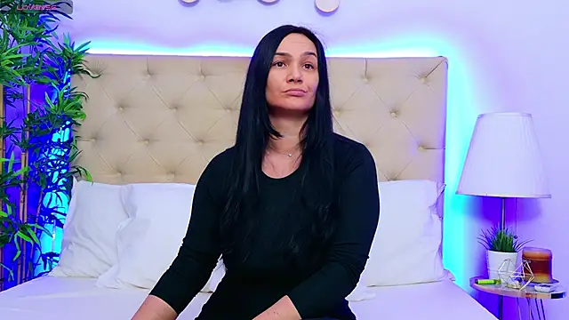 DaliyaArabian online show from 28, 1, 2025