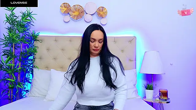 DaliyaArabian online show from 4, 2, 2025