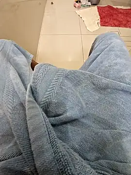 indianhunk2000 online show from 25, 1, 2025