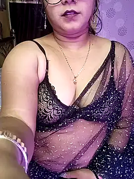 Snapshot of ella_mariya chatting on 11, 12, 2024 ella mariya online show from 11, 12, 2024