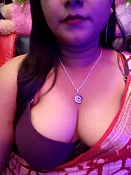 Snapshot of ella_mariya chatting on 14, 10, 2025 ella mariya online show from 14, 10, 2025