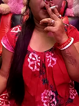 Snapshot of ella_mariya chatting on 22, 10, 2025 ella mariya online show from 22, 10, 2025