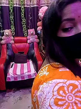 Snapshot of ella_mariya chatting on 7, 11, 2025 ella mariya online show from 7, 11, 2025