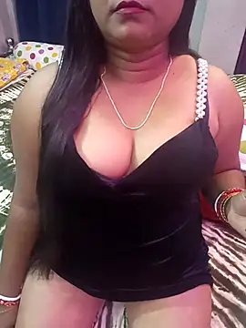 Snapshot of ella_mariya chatting on 16, 11, 2025 ella mariya online show from 16, 11, 2025