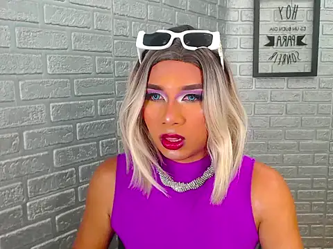 Snapshot of Antonela_Connors chatting on 18, 9, 2025 Antonela Connors online show from 18, 9, 2025