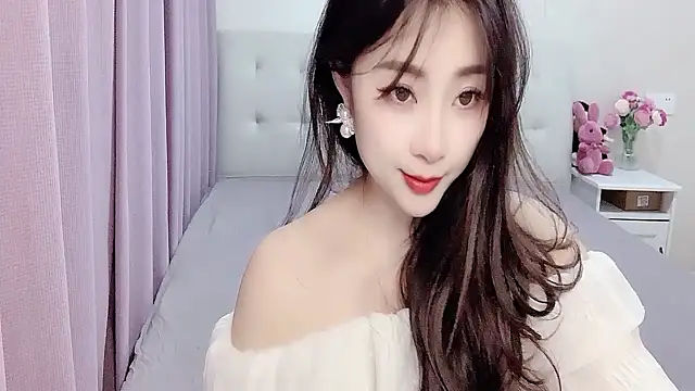 aisha123123 online show from 17, 3, 2025