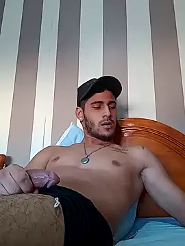 Snapshot of Cum_076 chatting on 10, 12, 2024 Cum 076 online show from 10, 12, 2024