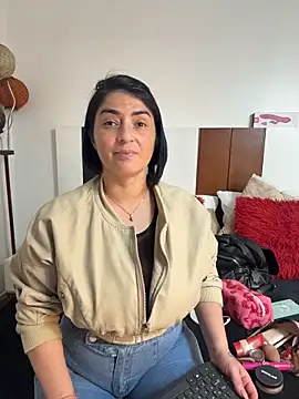 karenlennox1 online show from 22, 4, 2026