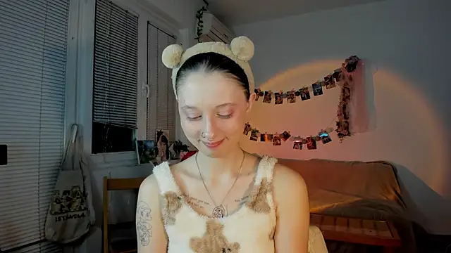 Snapshot of Jenny_darling_love chatting on 11, 3, 2025 Jenny darling love online show from 11, 3, 2025