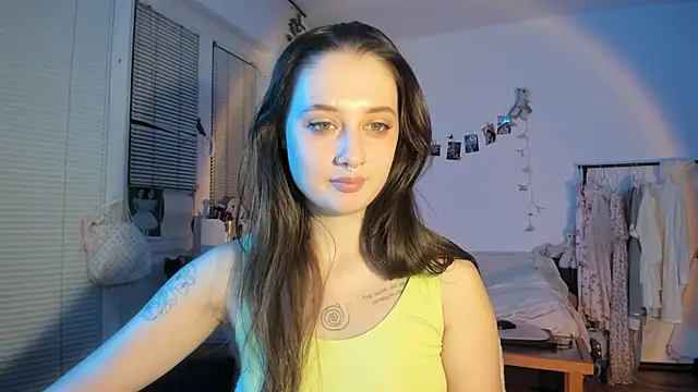 Snapshot of Jenny_darling_love chatting on 27, 9, 2025 Jenny darling love online show from 27, 9, 2025