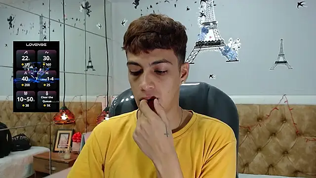 SkinnyBoy  online show from 10, 3, 2025