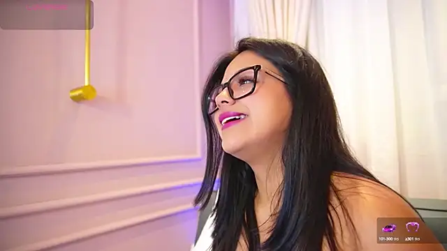 Sophia wilsonn  online show from 17, 9, 2025