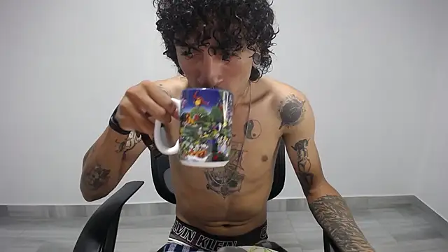 present the magic online show from 5, 3, 2025