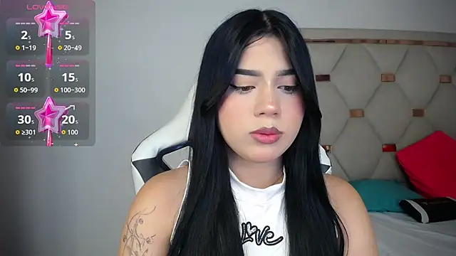 Ashley piinkk  online show from 16, 6, 2026
