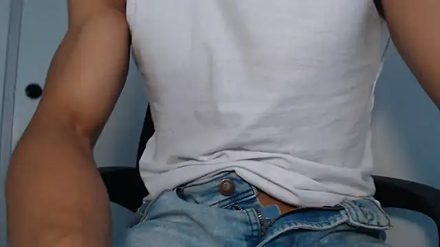 Jhonyblack 1 online show from 3, 6, 2026