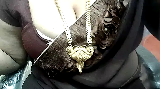 hot pavitra online show from 11, 12, 2024