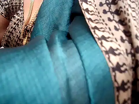 hot pavitra online show from 15, 1, 2025