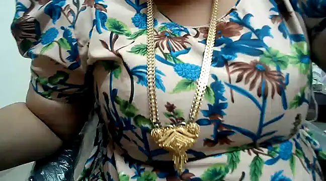 hot pavitra online show from 8, 2, 2025